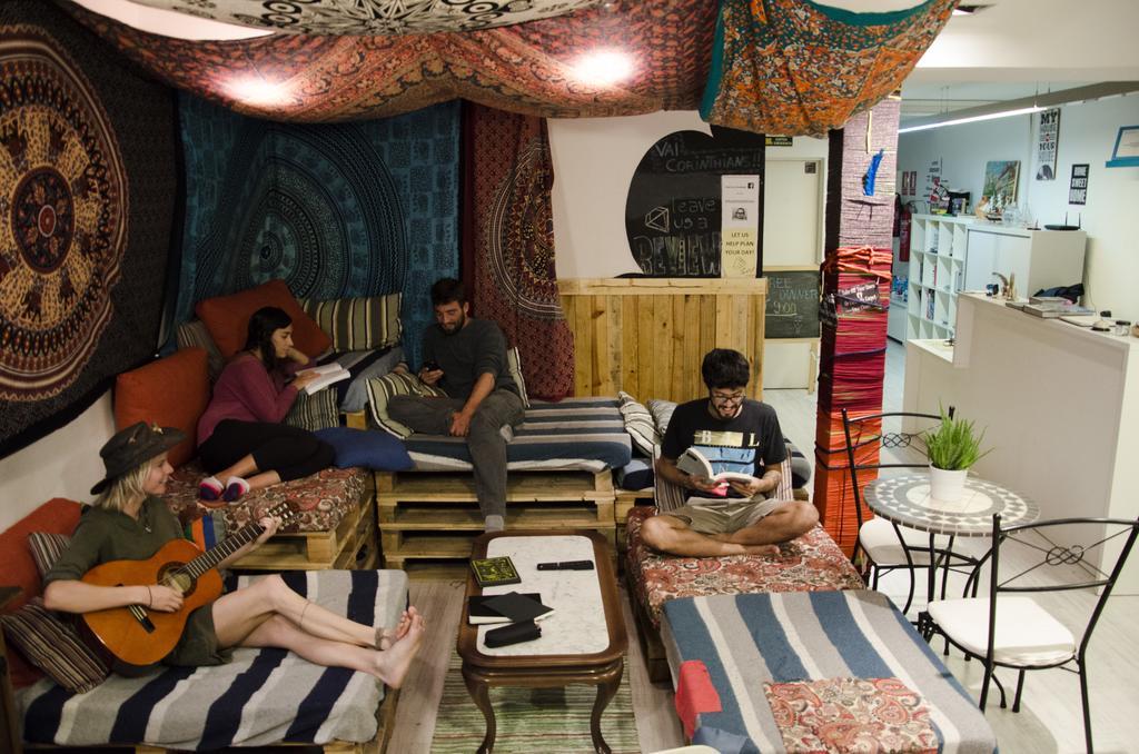 ברצלונה Rocket Hostels Gracia מראה חיצוני תמונה