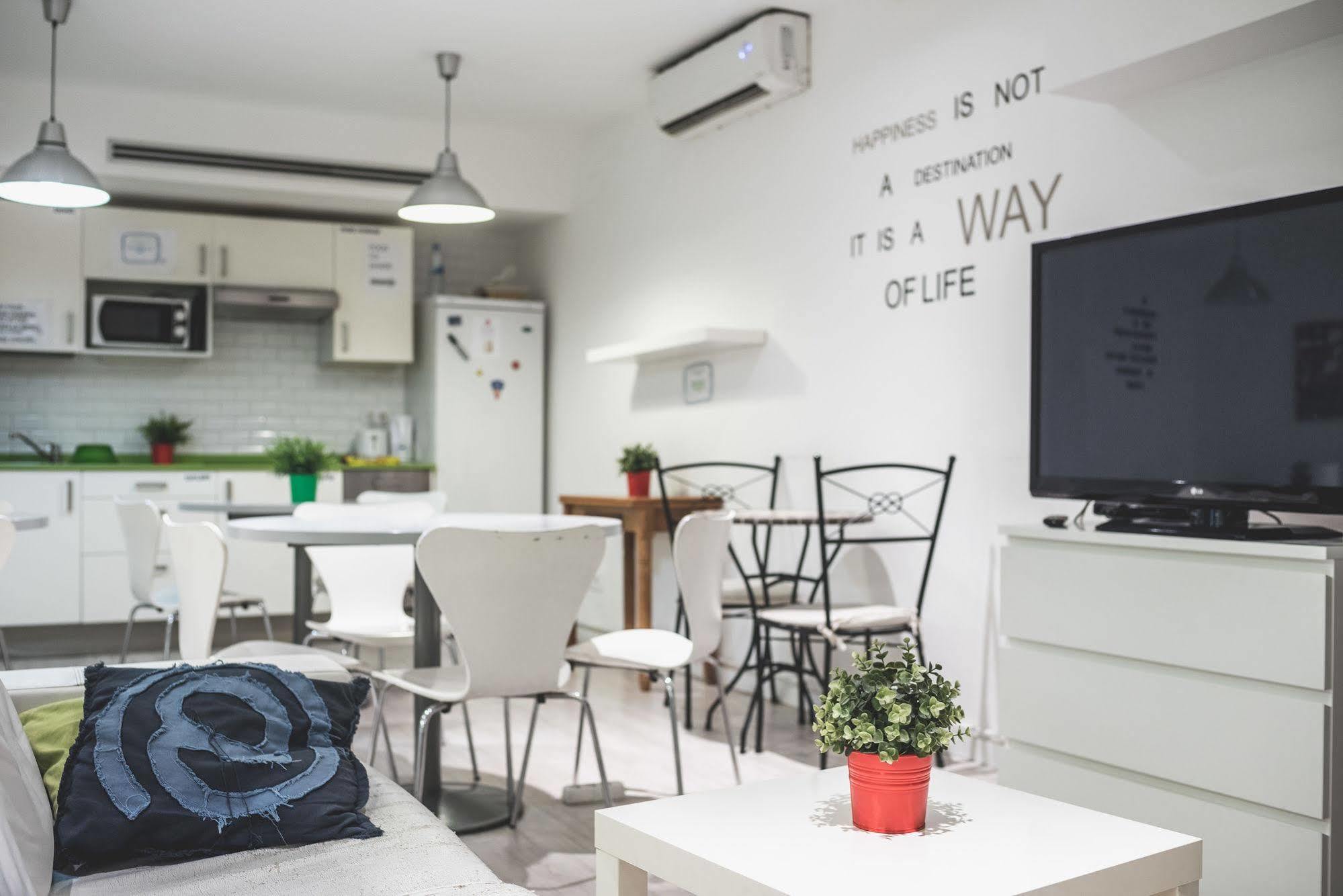 ברצלונה Rocket Hostels Gracia מראה חיצוני תמונה