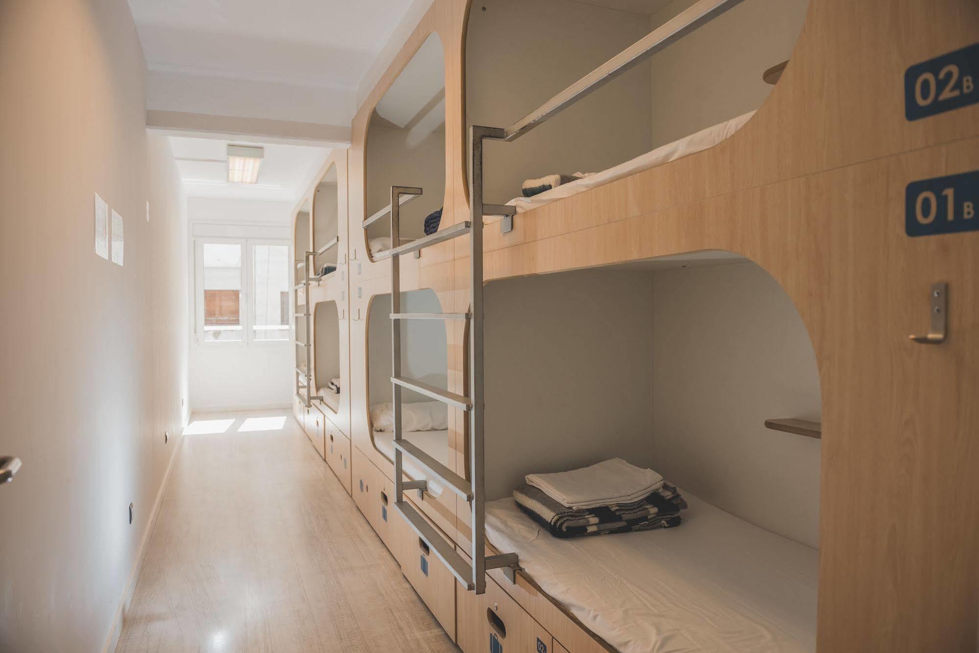 ברצלונה Rocket Hostels Gracia מראה חיצוני תמונה