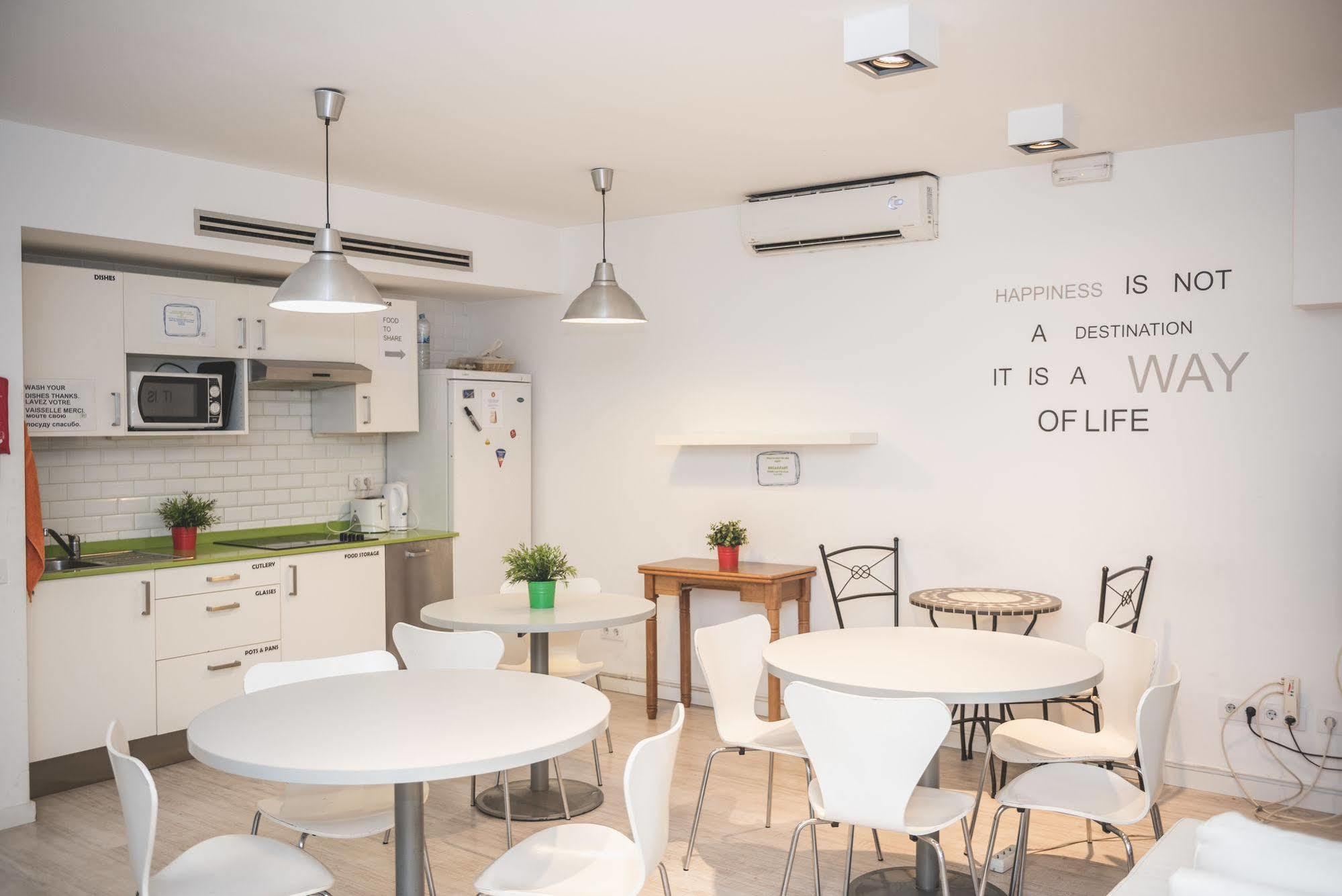 ברצלונה Rocket Hostels Gracia מראה חיצוני תמונה